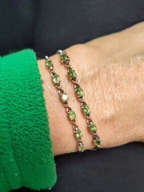 Set of 2 Peridot stone bolo bracelets